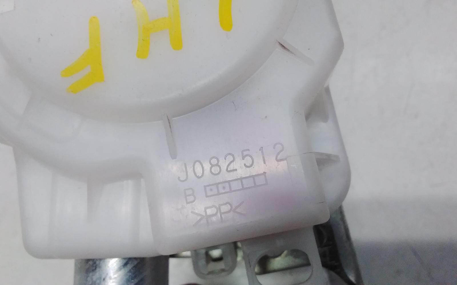 View Auto part Seatbelt/Stalk Toyota Tarago 2014