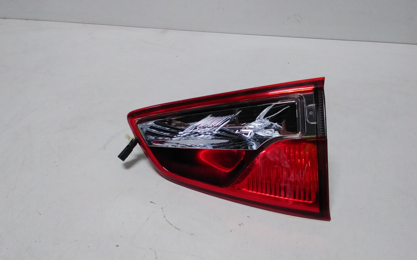 View Auto part Rear Garnish Ford Ecosport 2017