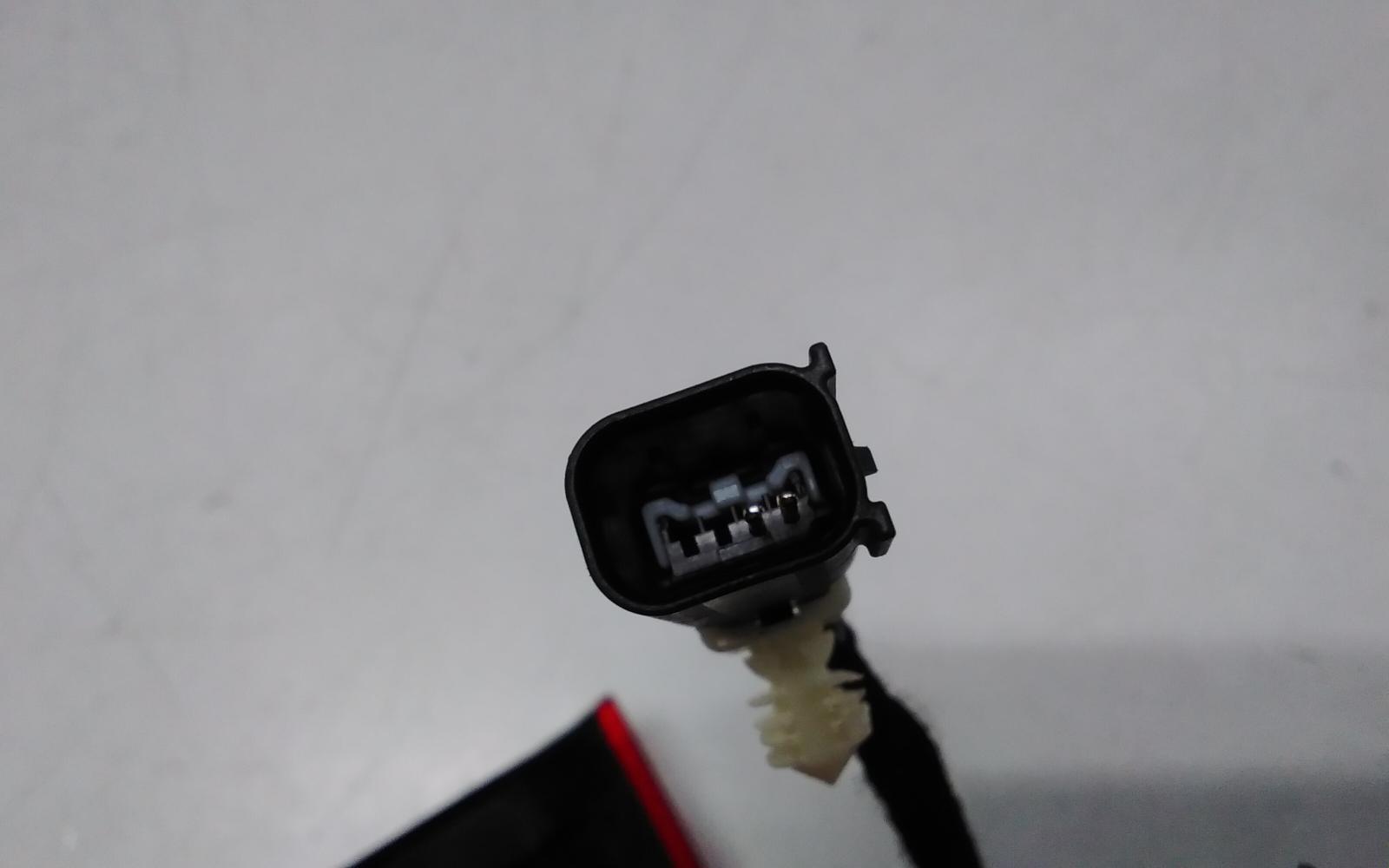 View Auto part Rear Garnish Ford Ecosport 2017