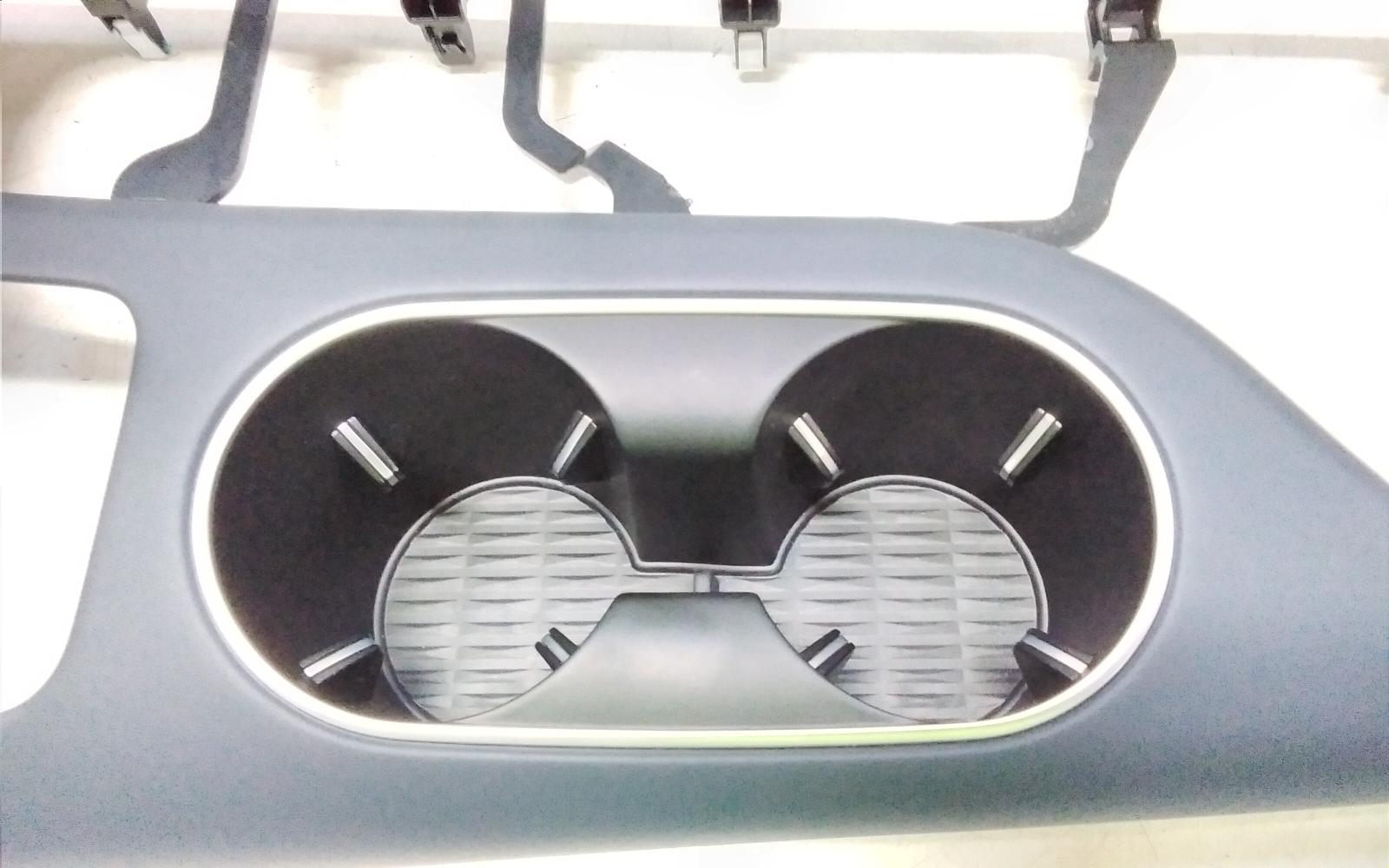 View Auto part Misc Genesis Gv70 2024