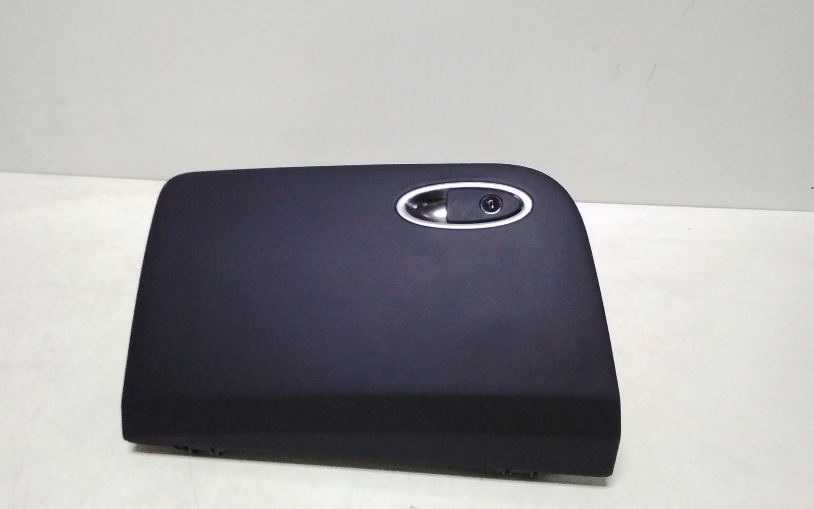 View Auto part Glove Box Genesis Gv70 2024
