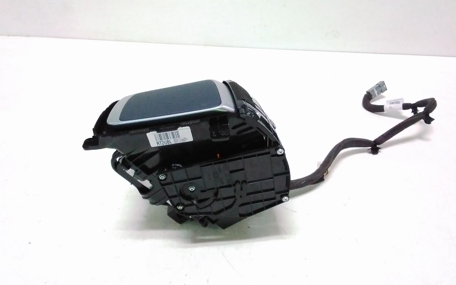 View Auto part Misc Switch/Relay Genesis Gv70 2024