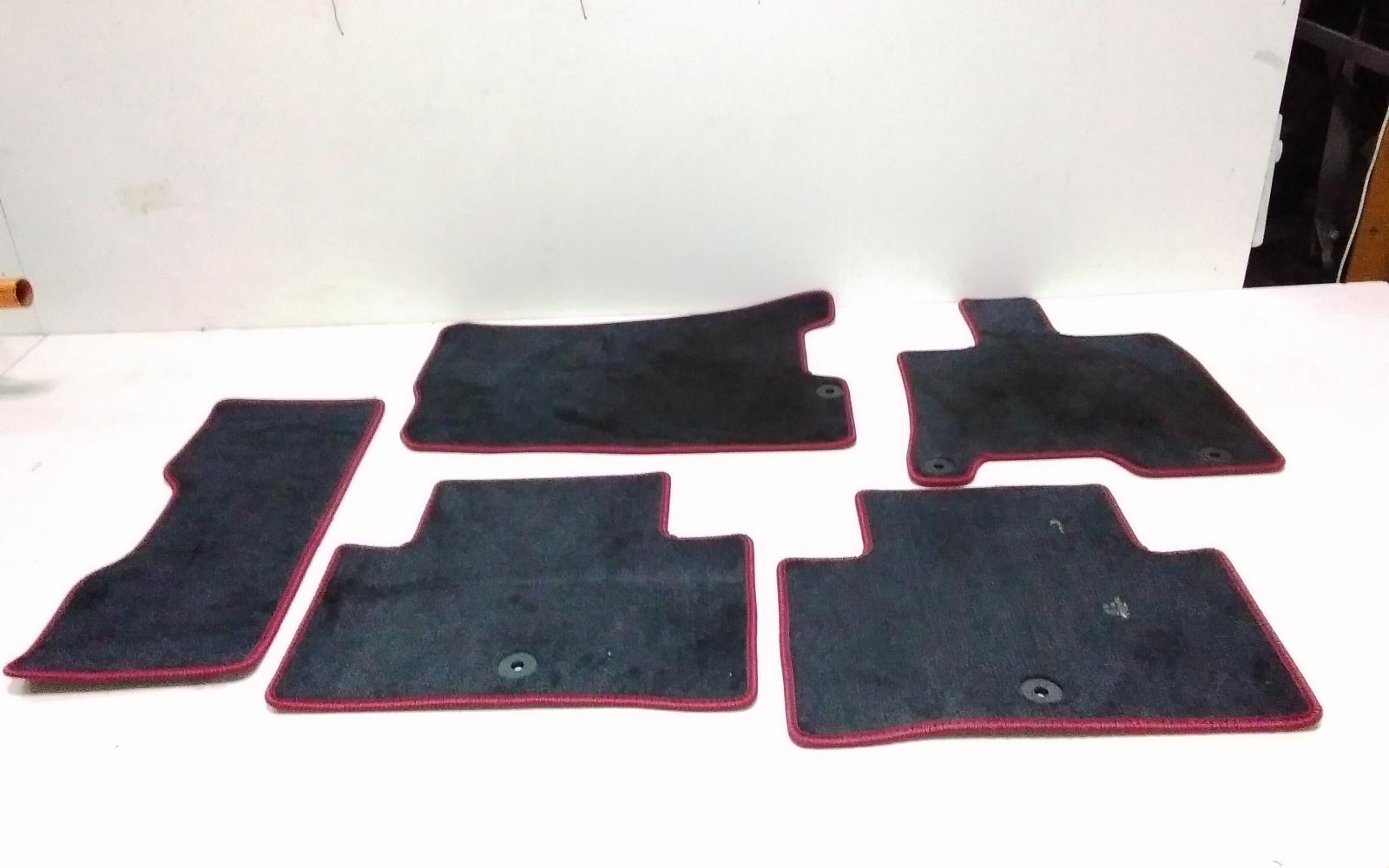 View Auto part Floor Mats Genesis Gv70 2024