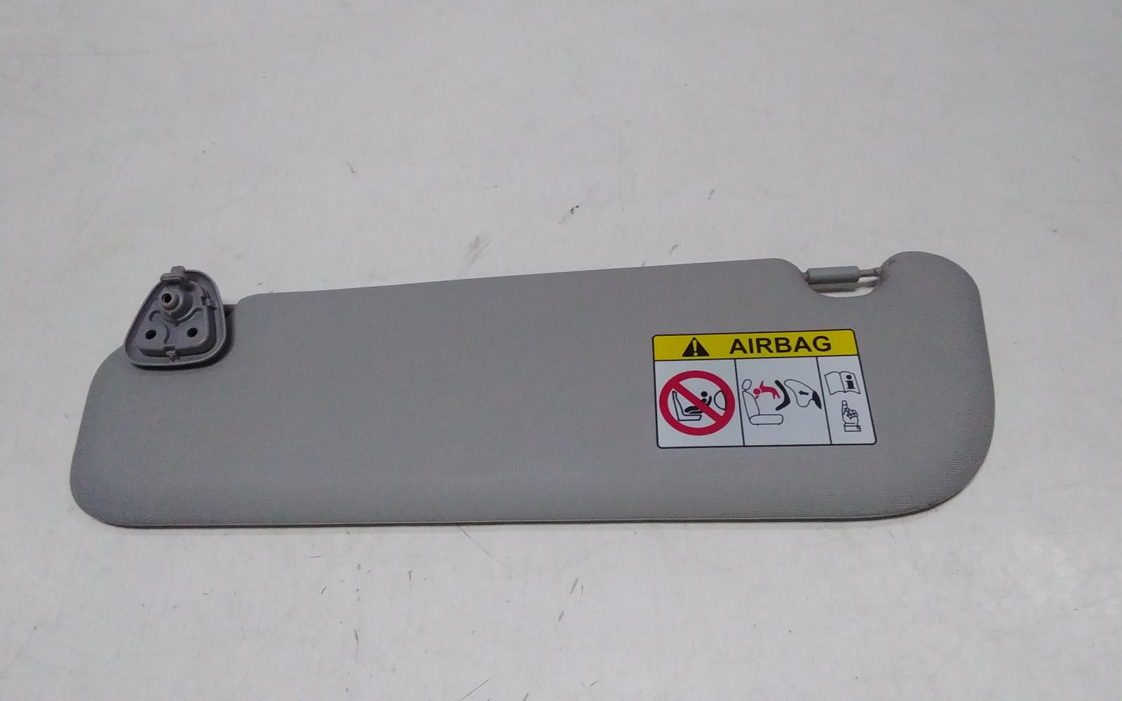 View Auto part Sunvisor Hyundai Iload/imax 2019