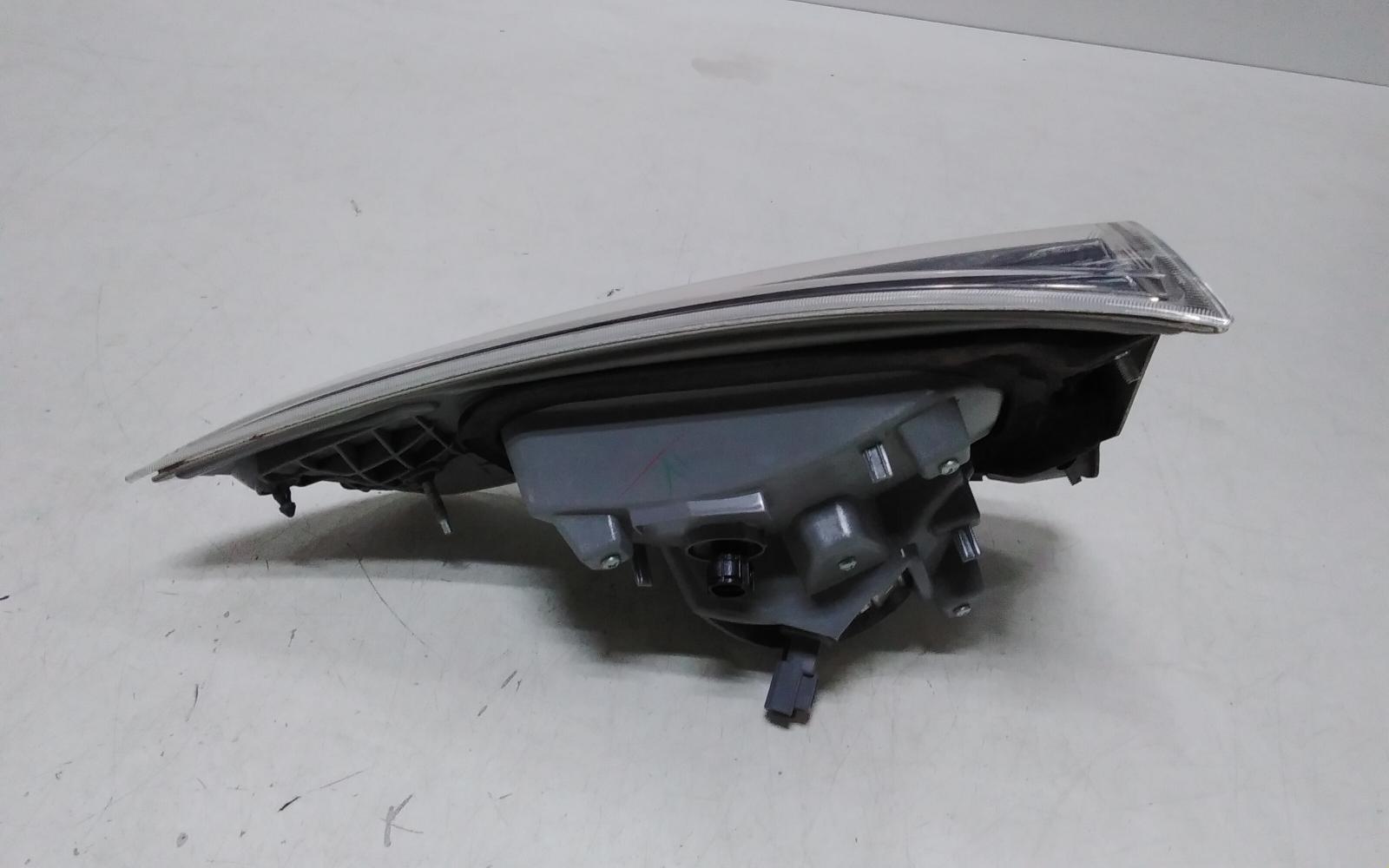 View Auto part Rear Garnish Toyota Kluger 2014