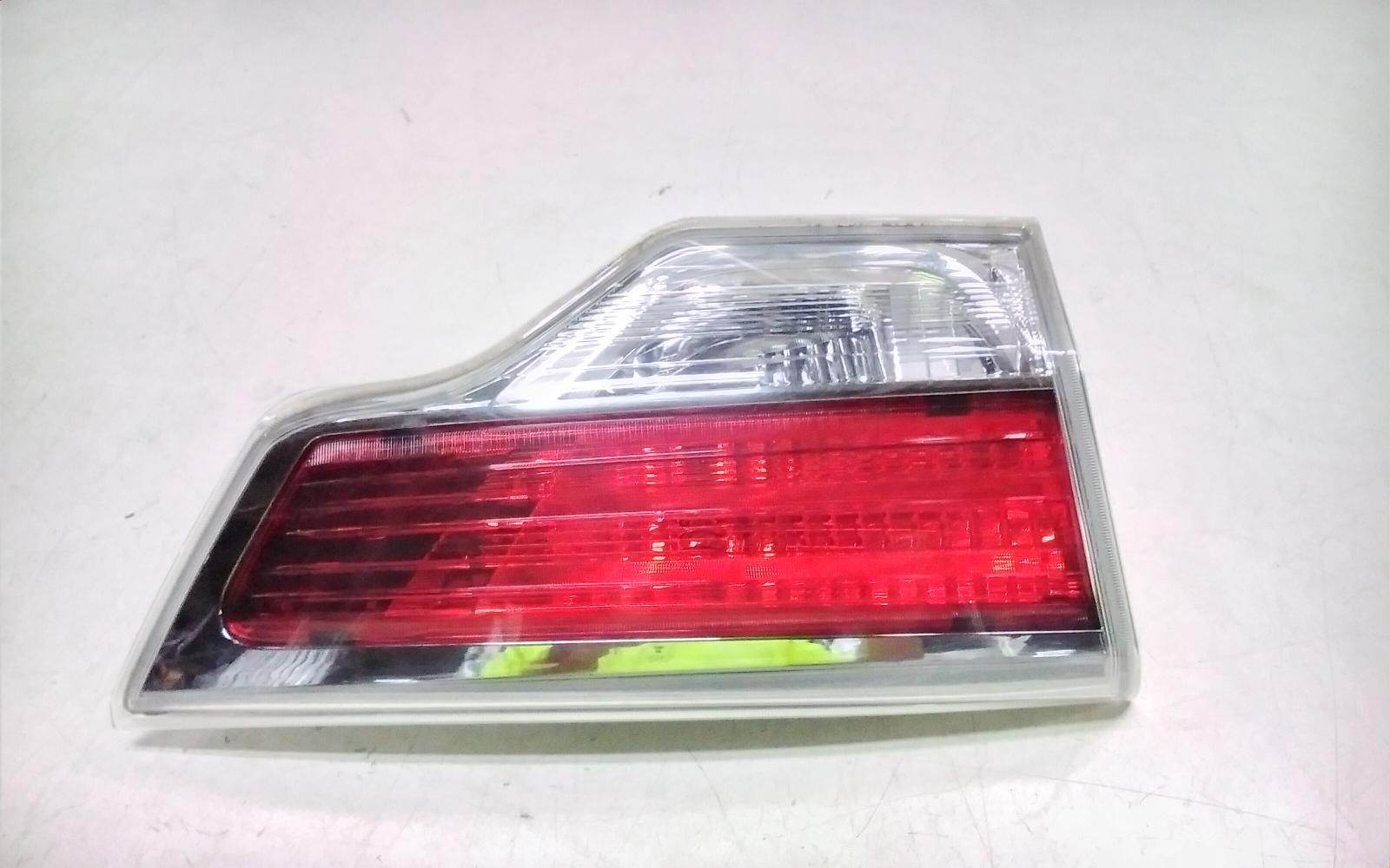 View Auto part Rear Garnish Toyota Kluger 2014