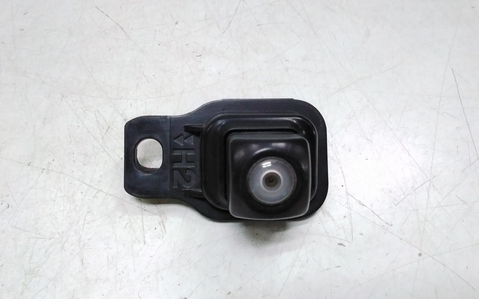View Auto part Reverse Camera Toyota Kluger 2014