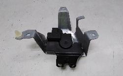 View Auto part Door/Boot/Gate Lock Toyota Kluger 2014