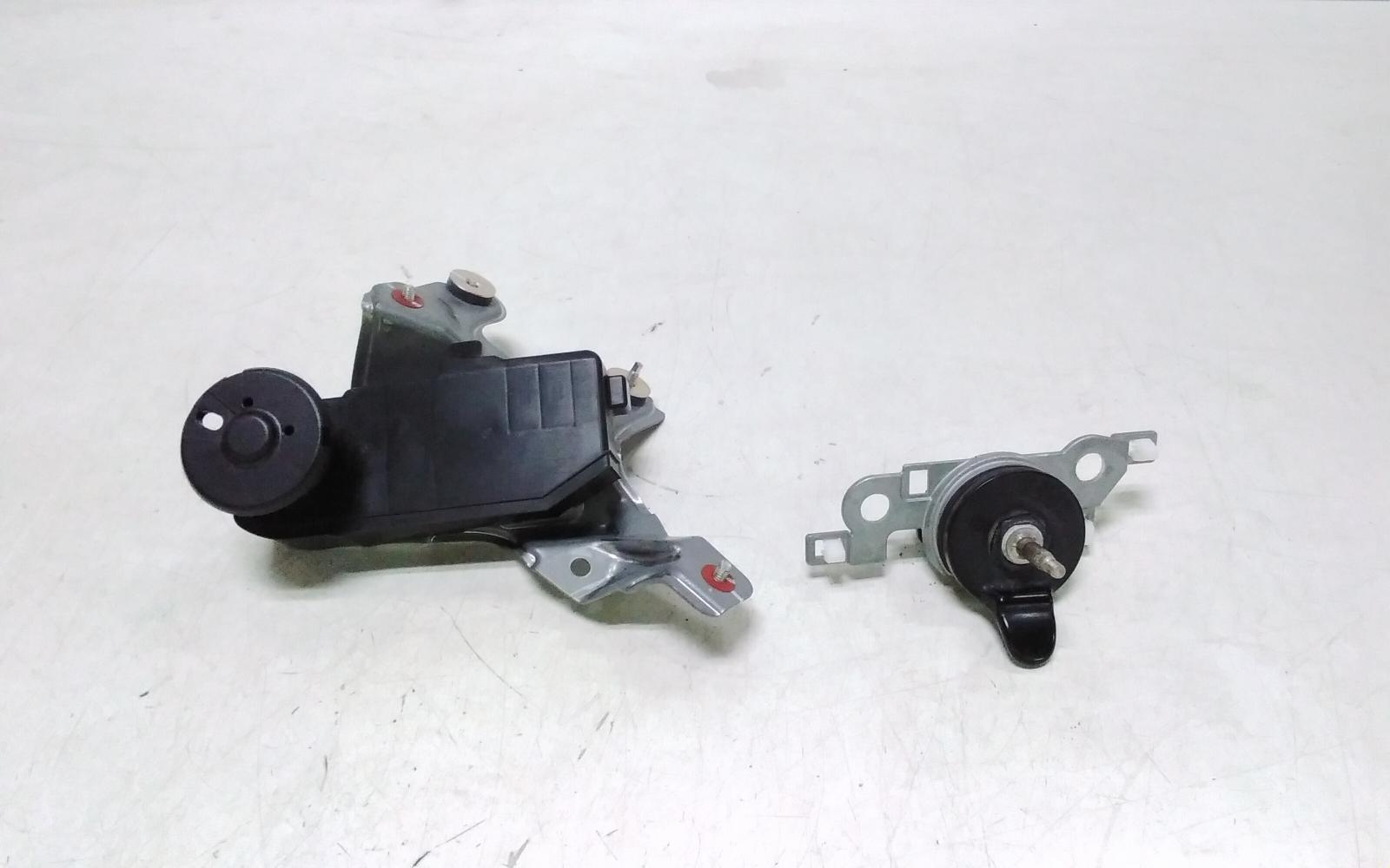 View Auto part Wiper Motor Toyota Kluger 2014