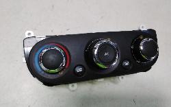 View Auto part Heater/Ac Controls Renault Clio 2014