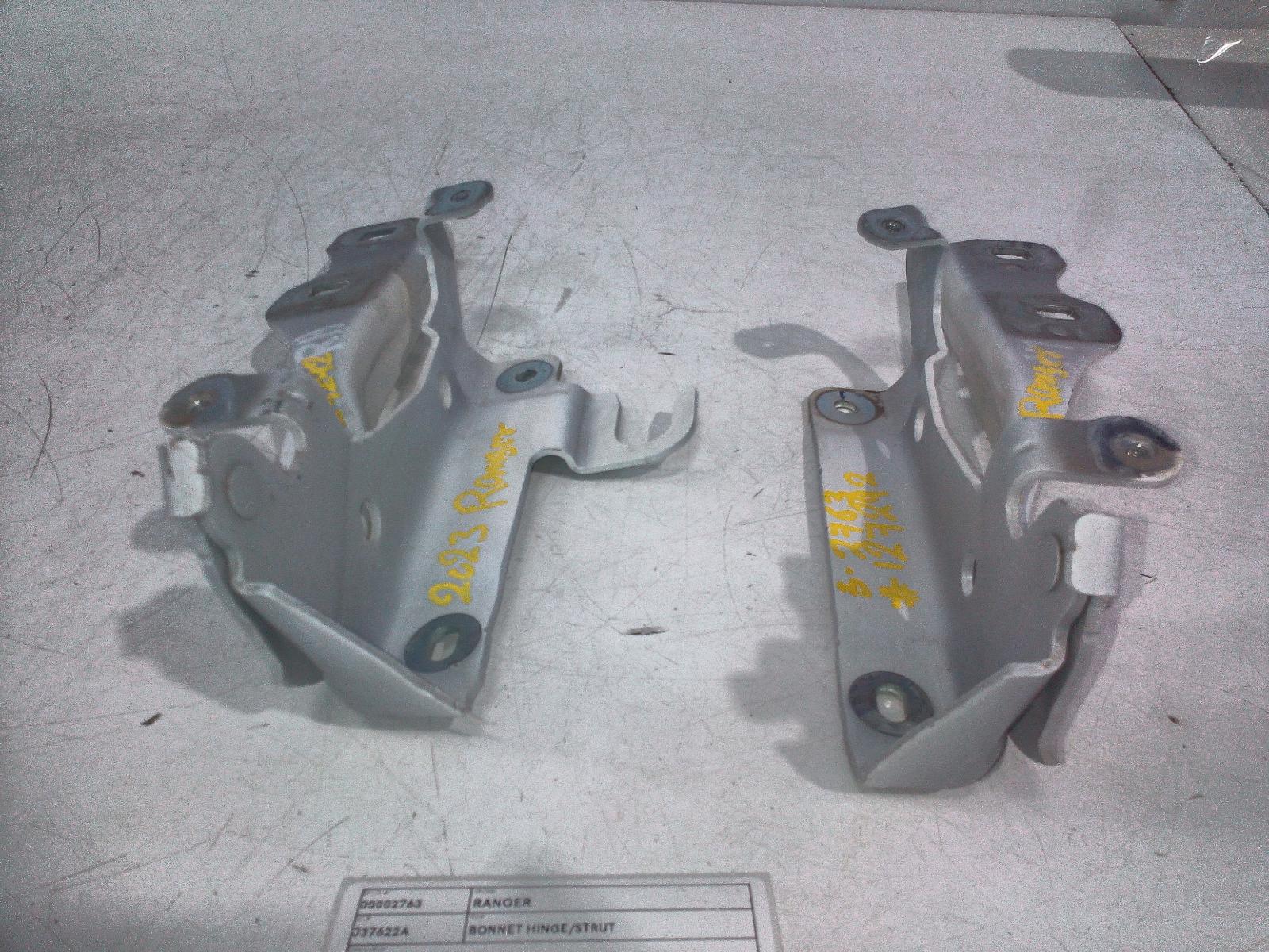 View Auto part Bonnet Hinge/Strut Ford Ranger 2023