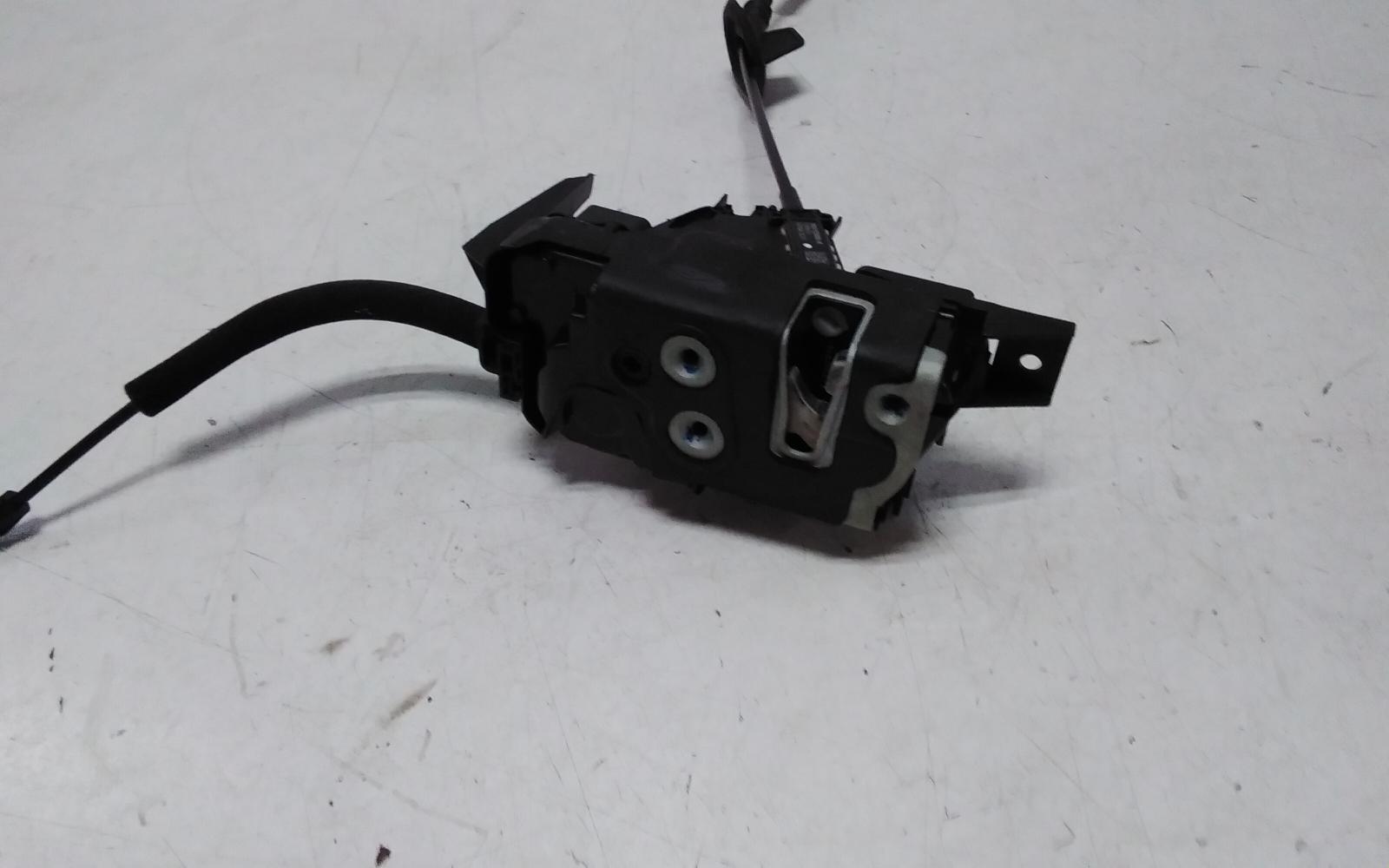 View Auto part Door/Boot/Gate Lock Ford Ranger 2023