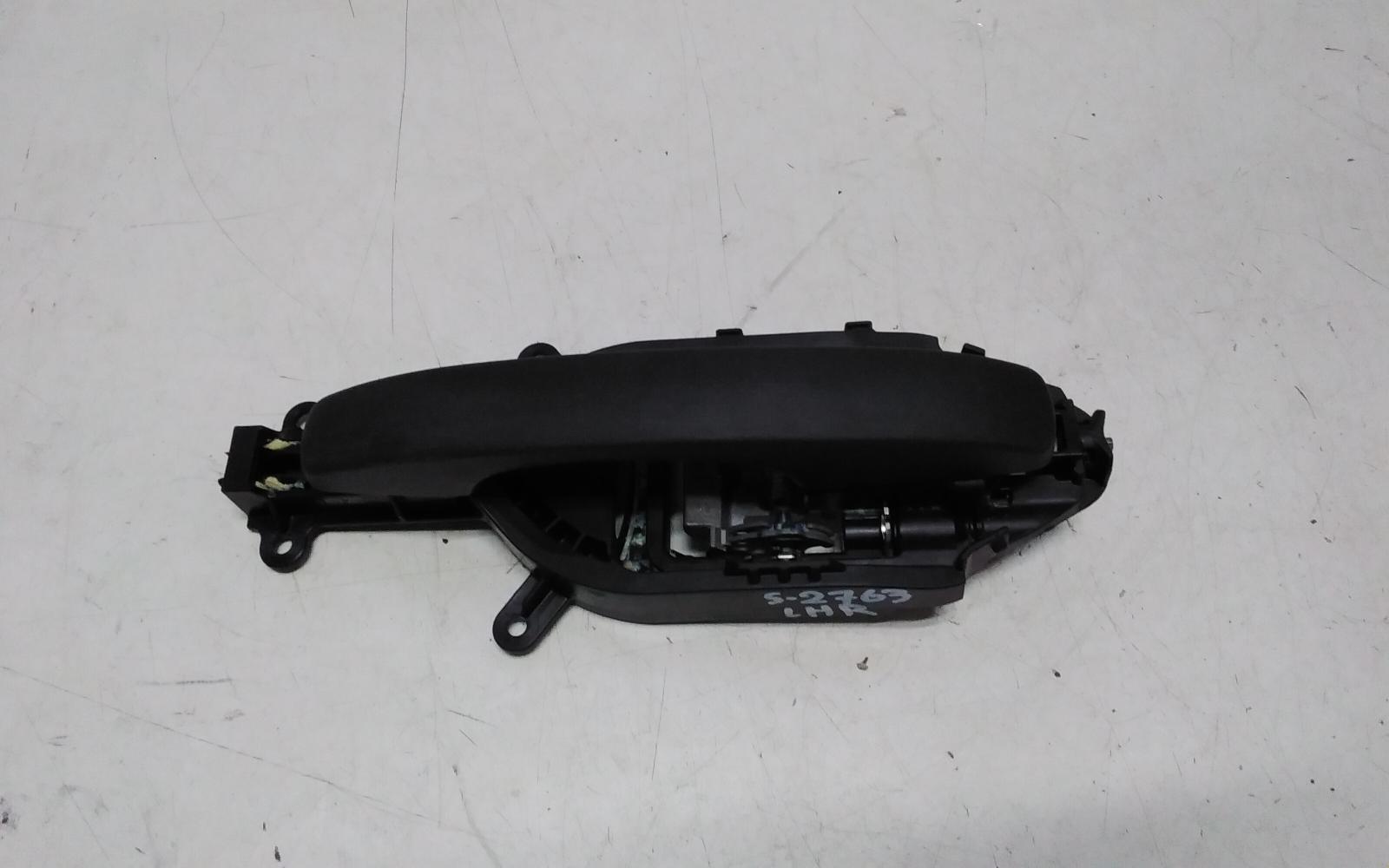 View Auto part Door Handle Ford Ranger 2023