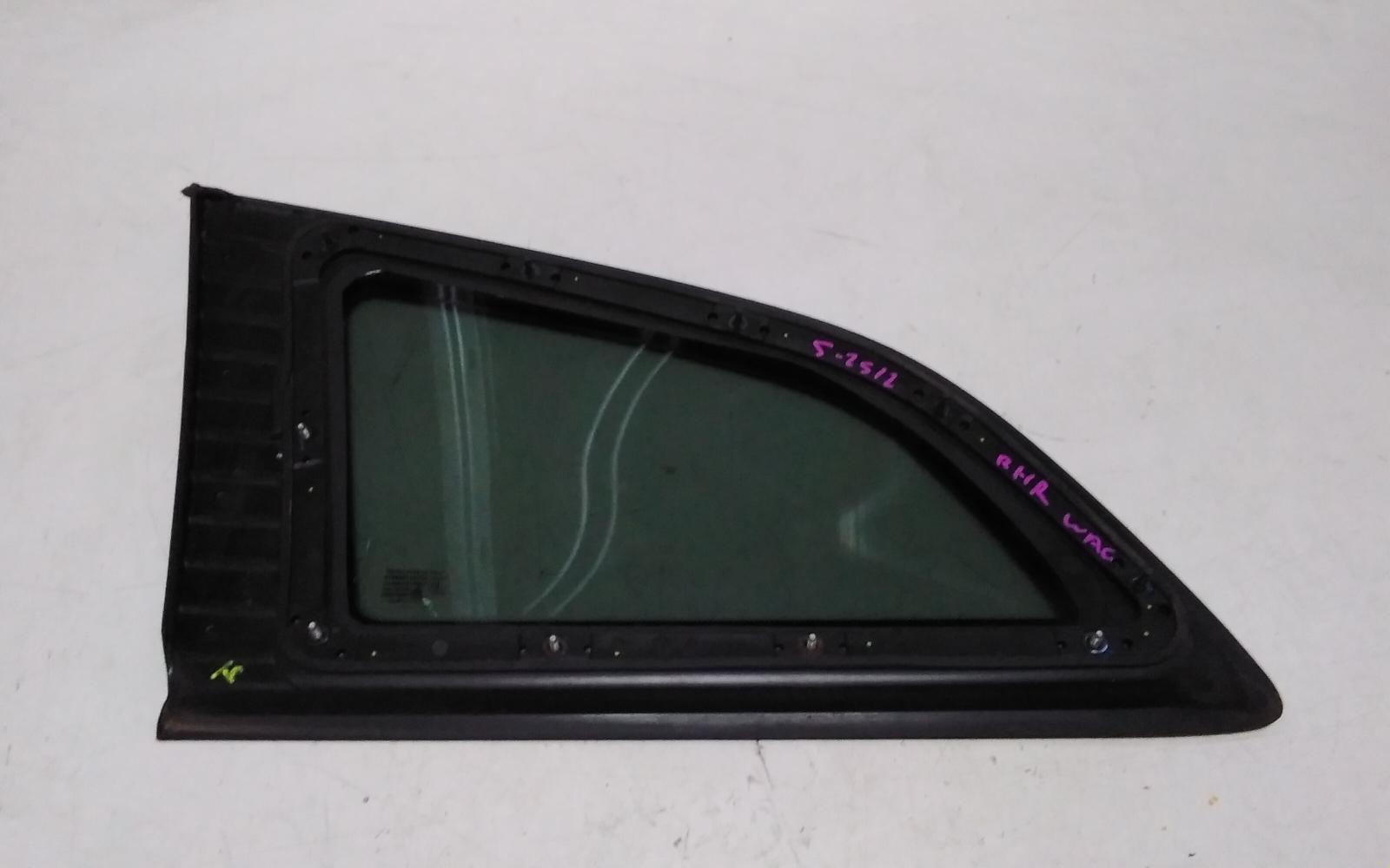View Auto part Right Rear Side Glass Holden Commodore 2015