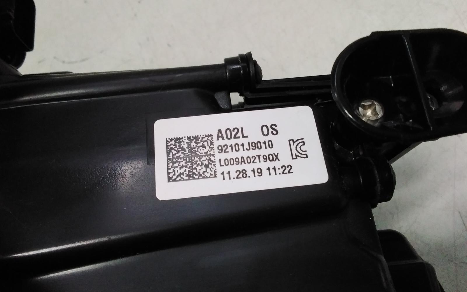 View Auto part Left Headlamp Hyundai Kona 2020