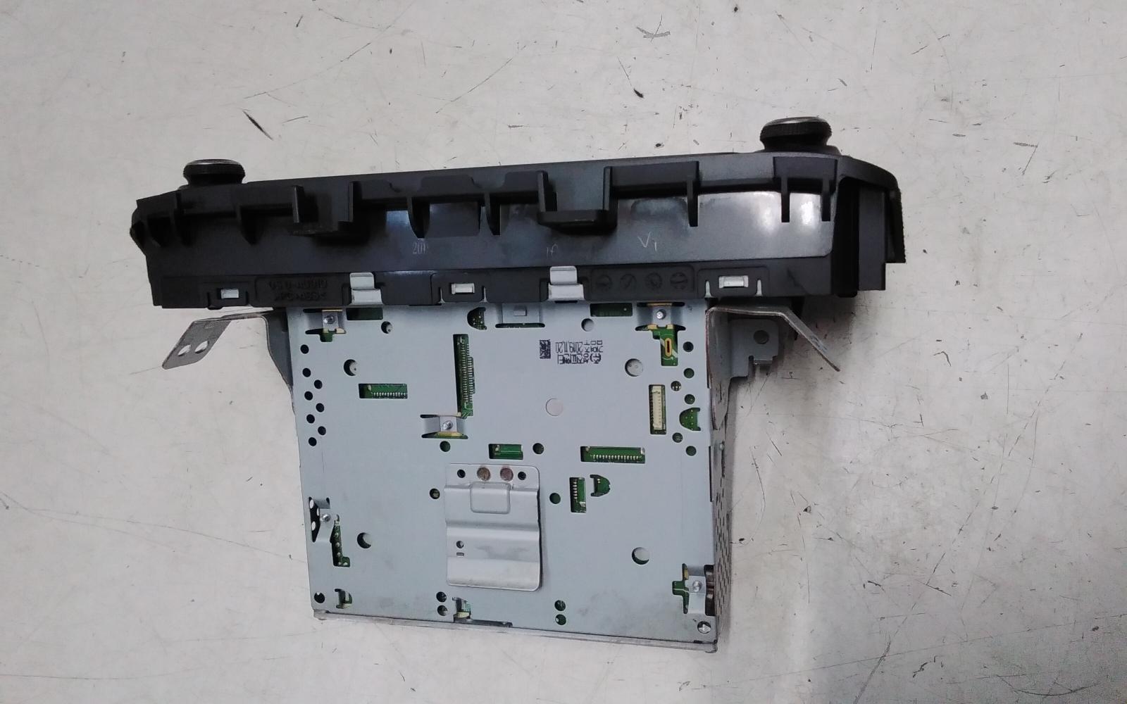 View Auto part Radio/Cd/Dvd/Sat/Tv Hyundai Kona 2020