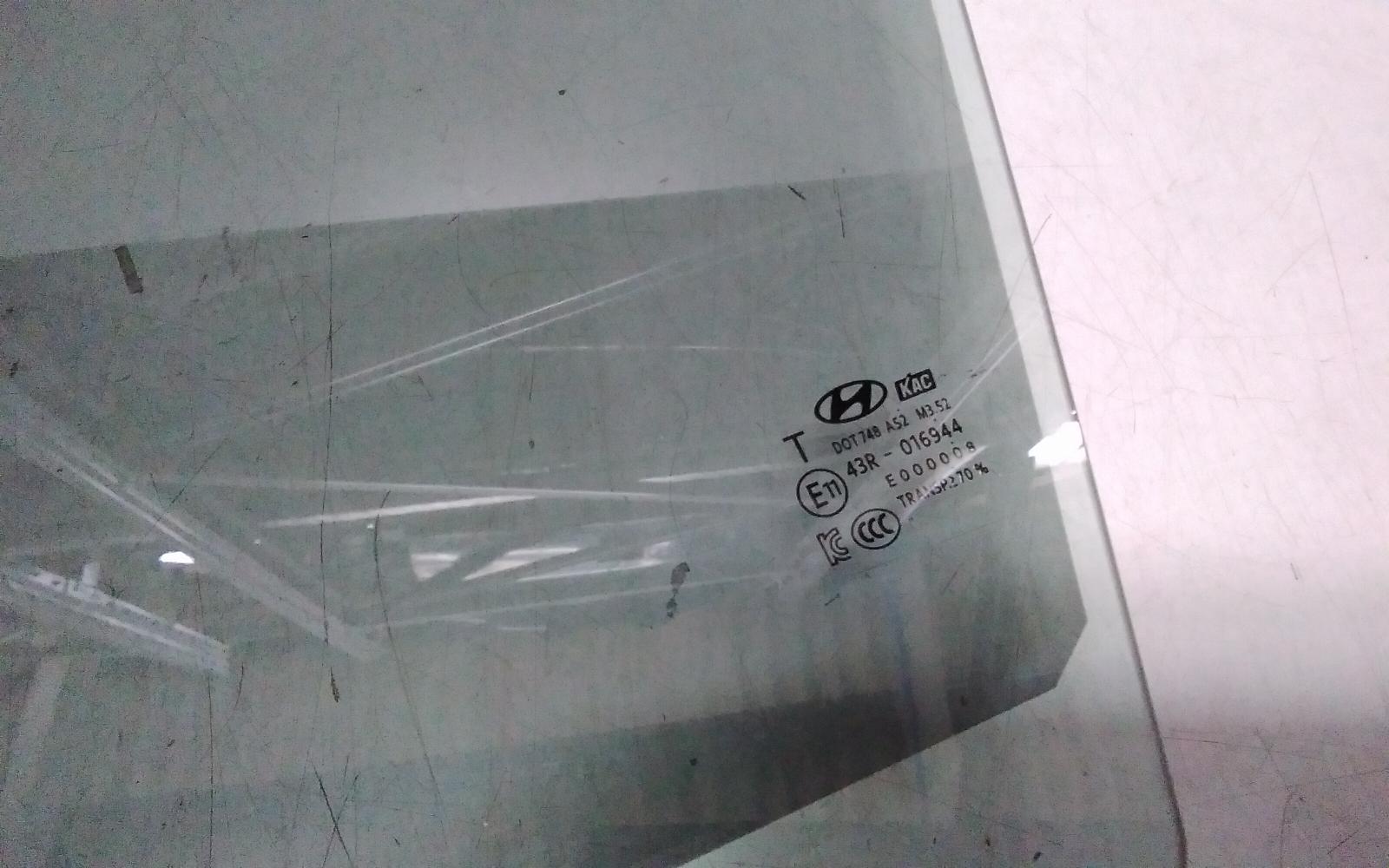 View Auto part Left Front Door Window Hyundai Kona 2020
