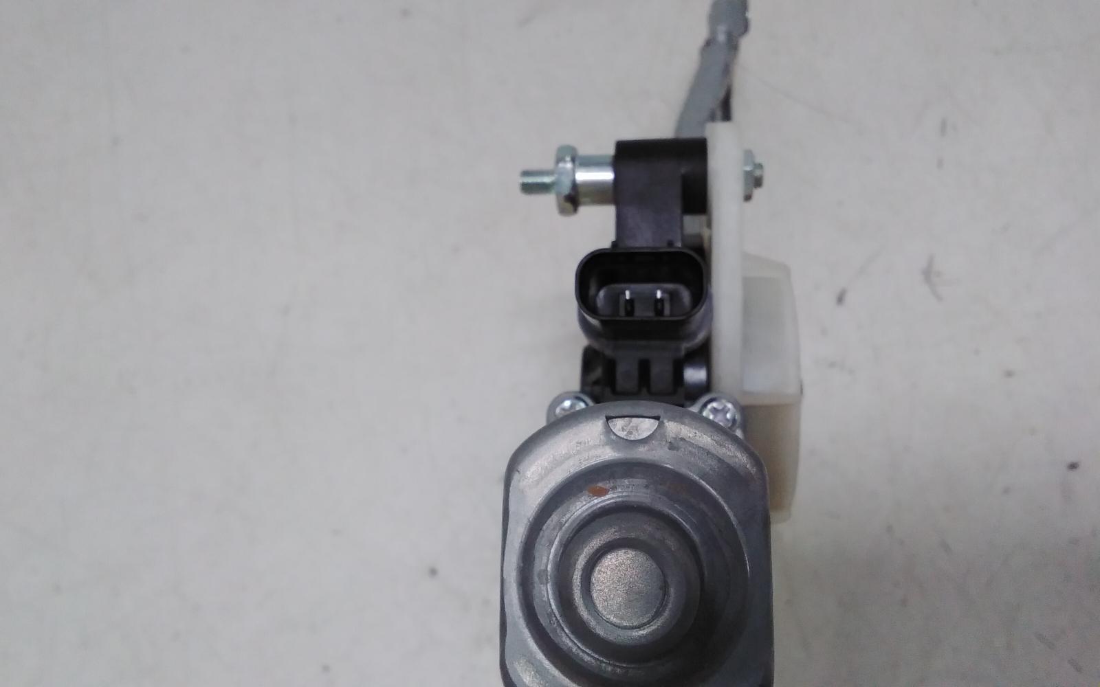 View Auto part Left Front Window Reg/Motor Hyundai Kona 2020