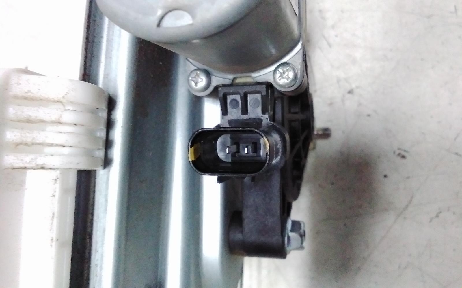 View Auto part Right Rear Wnd Reg/Motor Hyundai Kona 2020