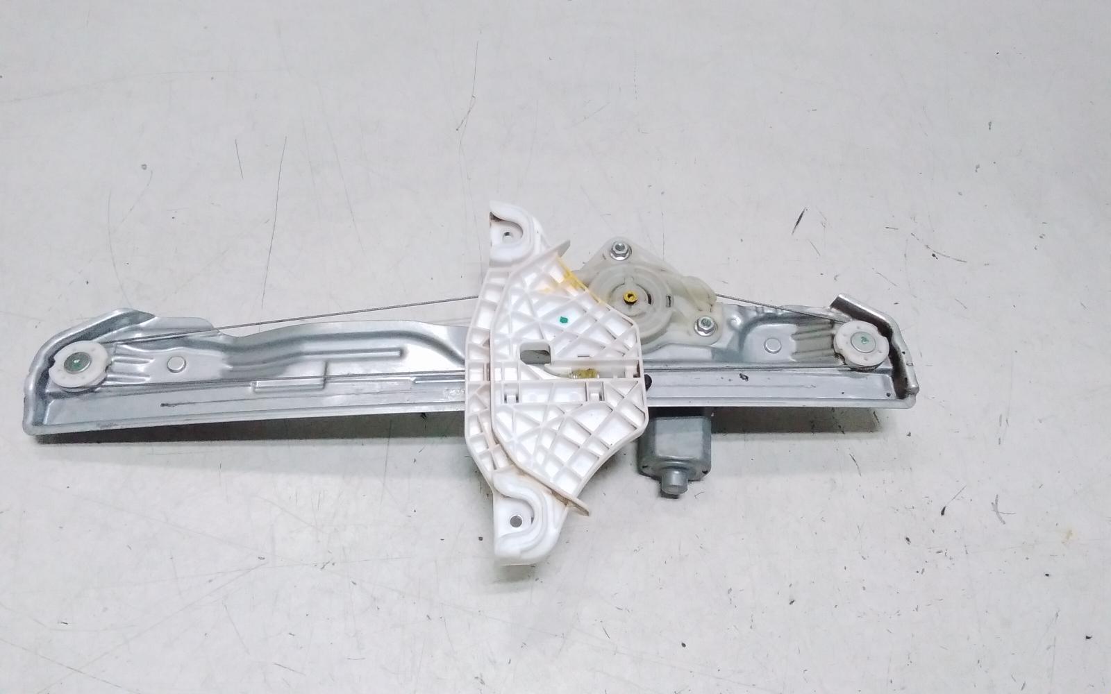View Auto part Right Rear Wnd Reg/Motor Hyundai Kona 2020