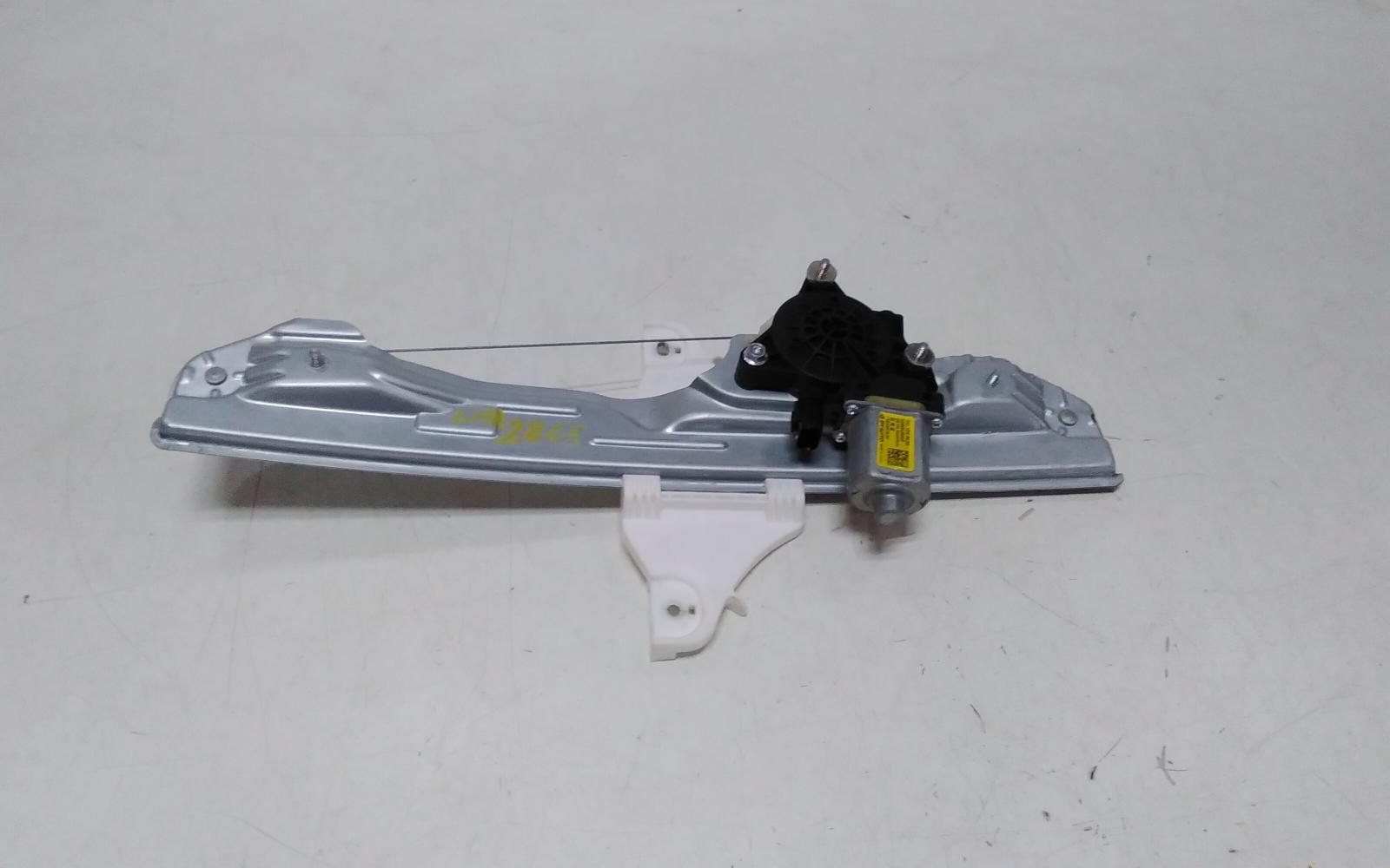 View Auto part Left Rear Wnd Reg/Motor Hyundai Kona 2020