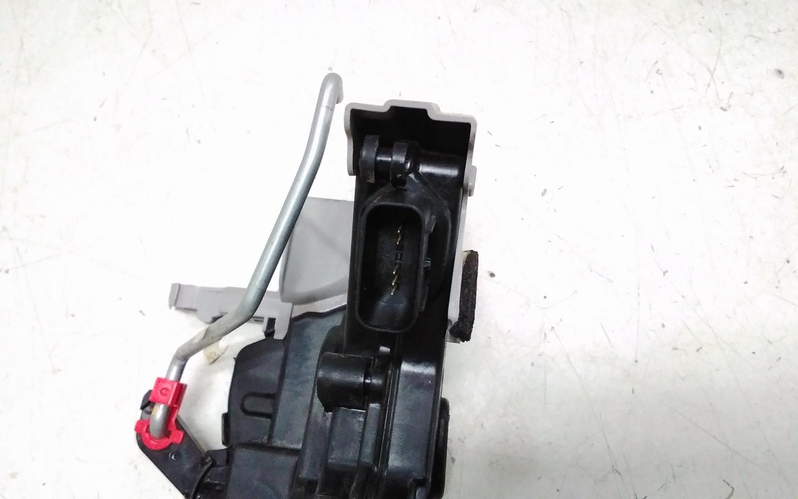 View Auto part Door/Boot/Gate Lock Hyundai Kona 2020