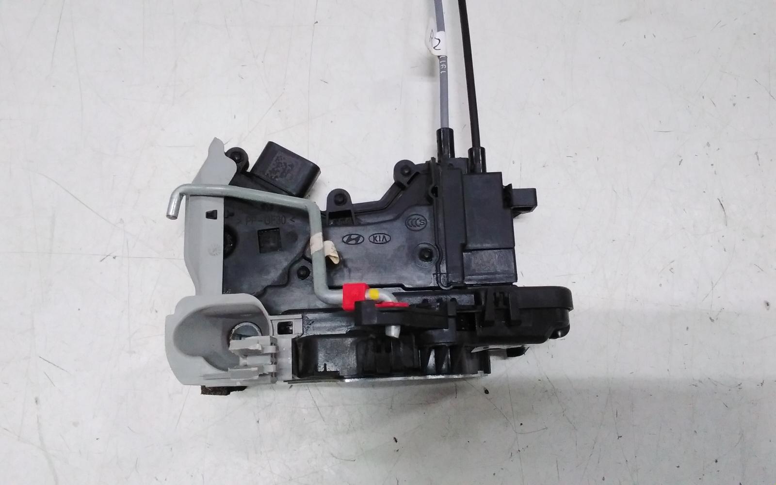 View Auto part Door/Boot/Gate Lock Hyundai Kona 2020