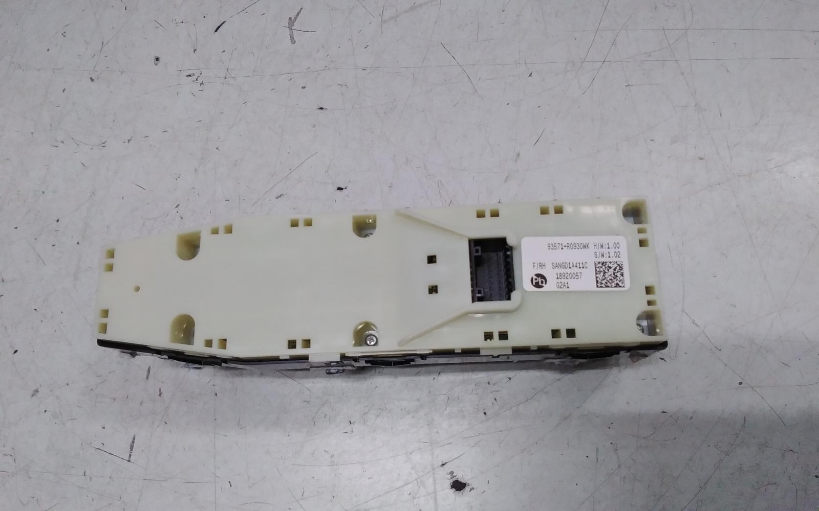 2022 Kia Carnival/grand Carnival Pwr Dr Wind Switch View Auto part Pwr Dr Wind Switch Kia Carnival/grand Carnival 2022