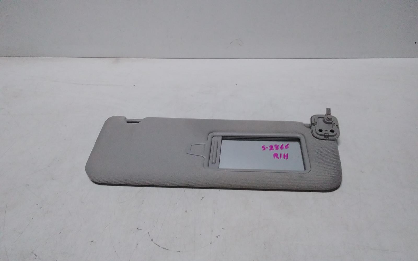 2022 Kia Carnival/grand Carnival Sunvisor View Auto part Sunvisor Kia Carnival/grand Carnival 2022