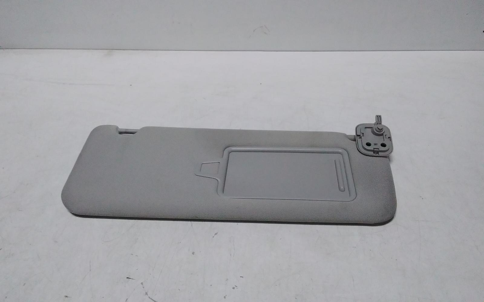 2022 Kia Carnival/grand Carnival Sunvisor View Auto part Sunvisor Kia Carnival/grand Carnival 2022
