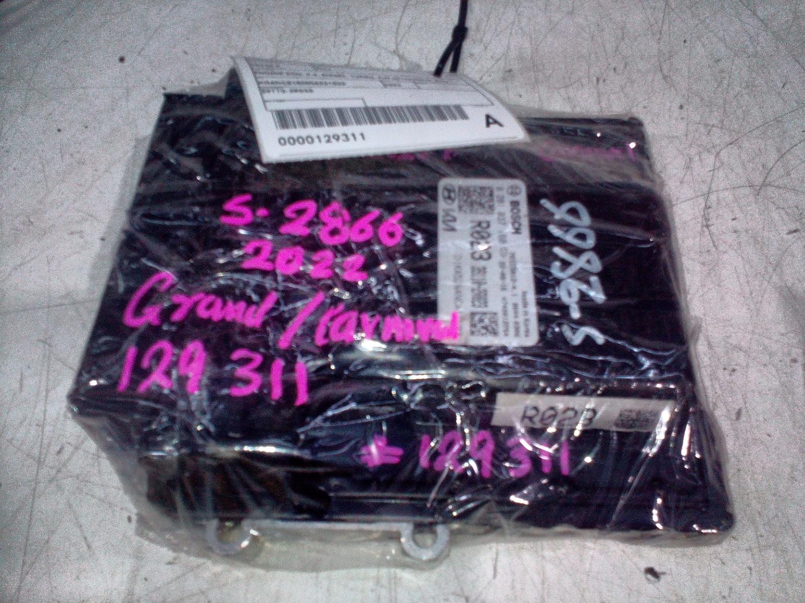 View Auto part Ecu Kia Carnival/grand Carnival 2022