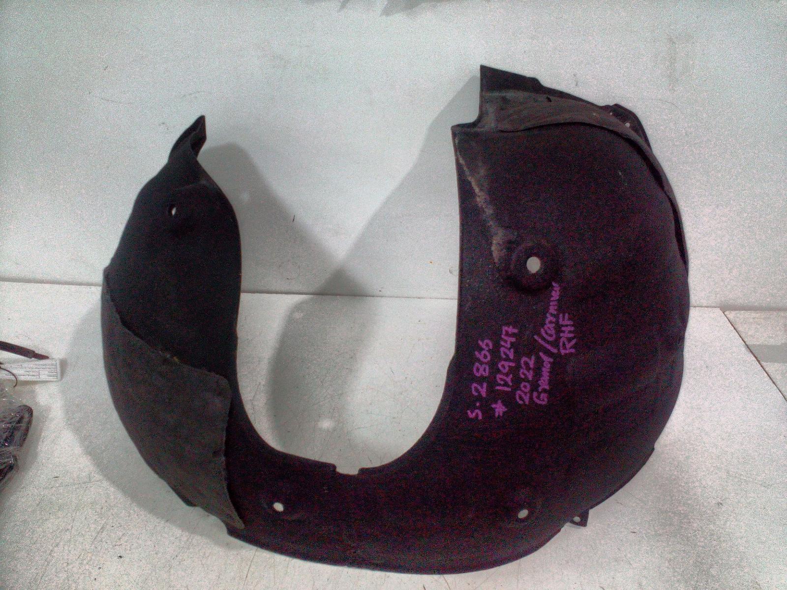 View Auto part Right Guard Liner Kia Carnival/grand Carnival 2022