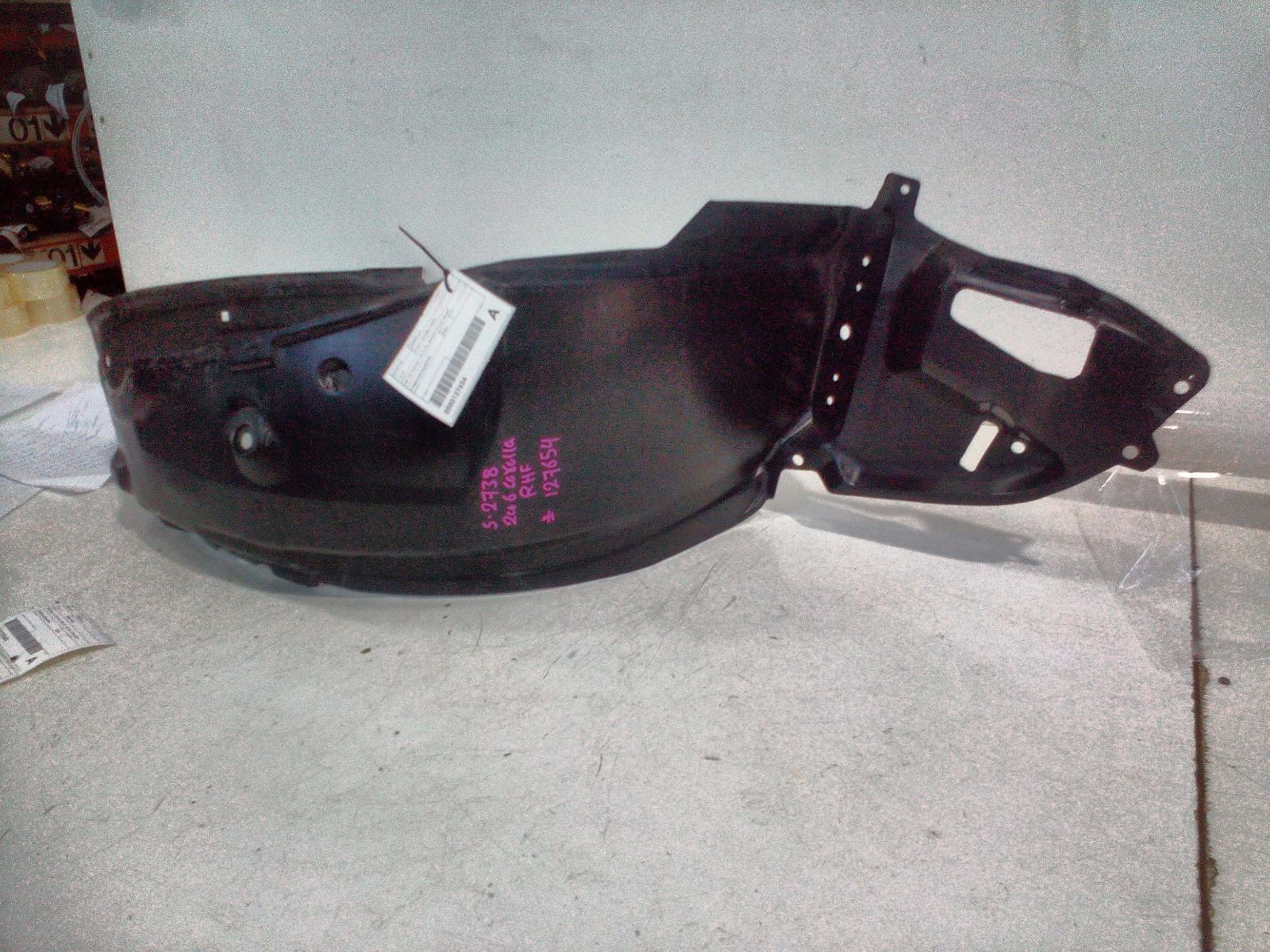 View Auto part Right Guard Liner Toyota Corolla 2006