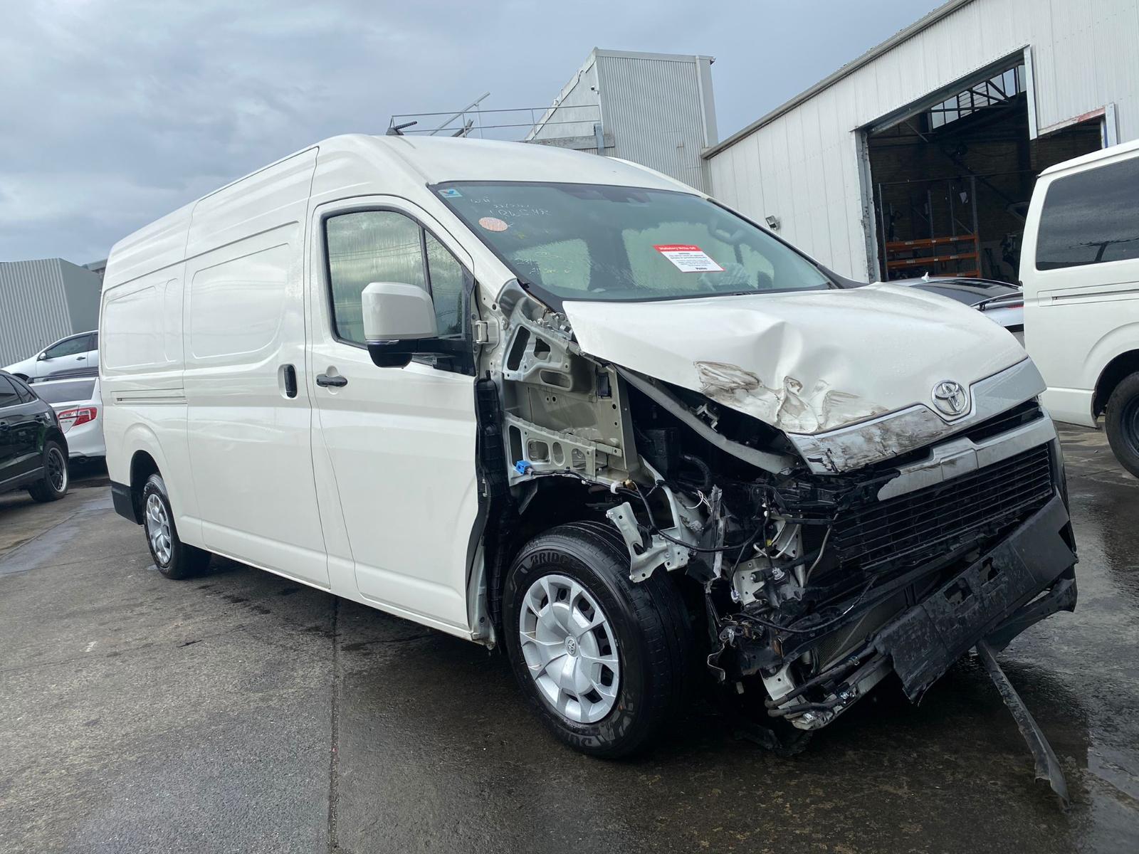 2020 Toyota Hiace Rear Leaf Spring View Auto part Rear Leaf Spring Toyota Hiace 2020