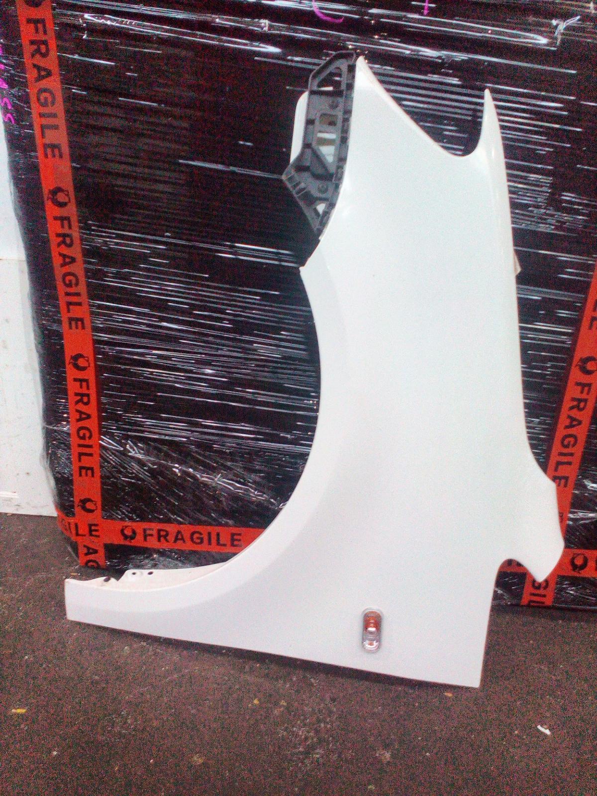 View Auto part Left Guard Volkswagen Caddy 2014