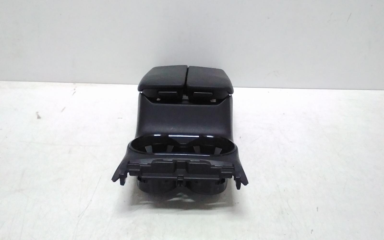View Auto part Console Mazda Cx9 2020