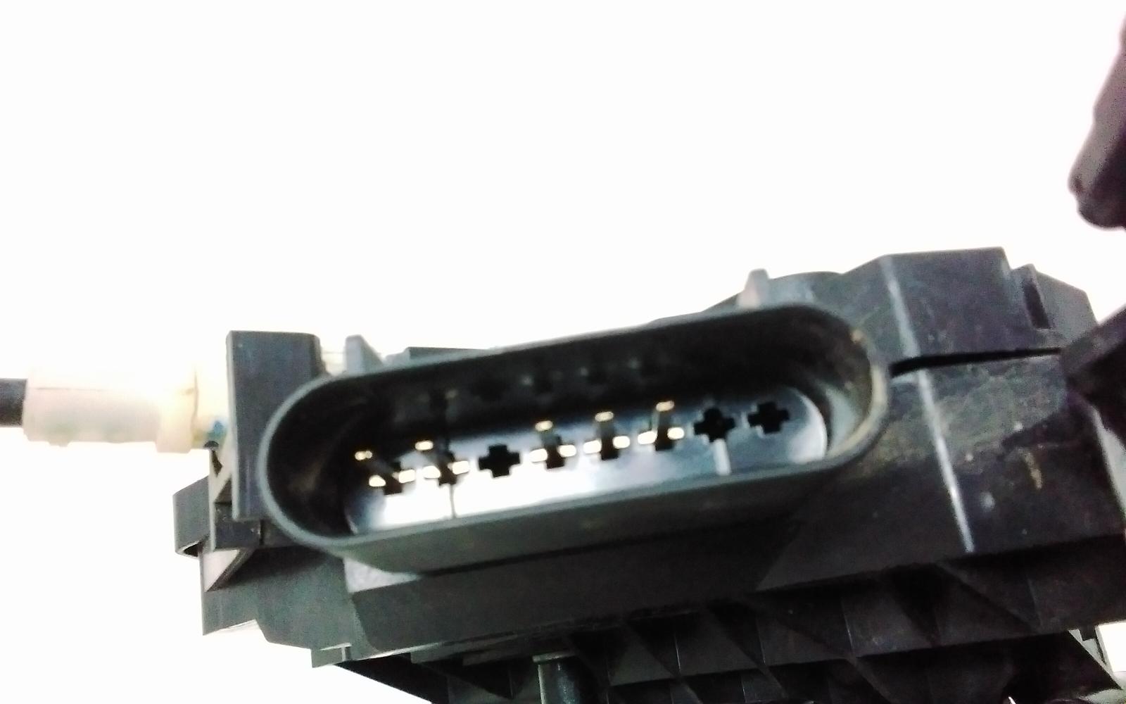 View Auto part Door/Boot/Gate Lock Ford Ranger 2019