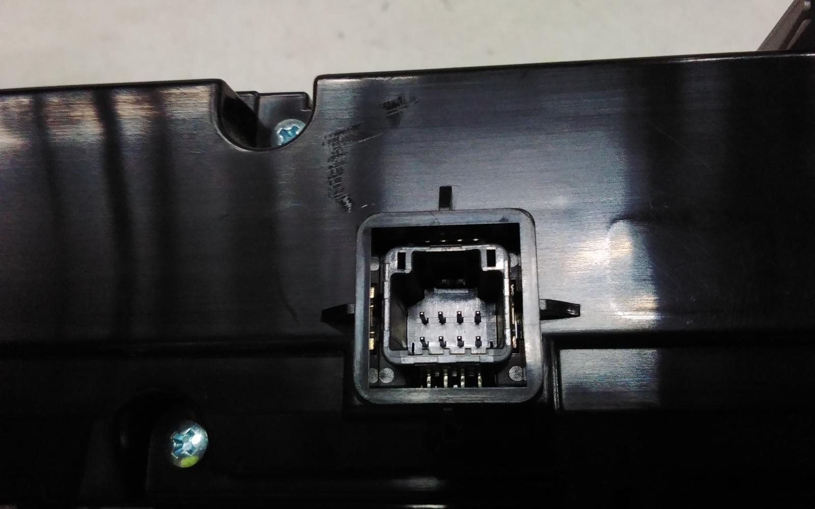View Auto part Heater/Ac Controls Toyota Kluger 2014