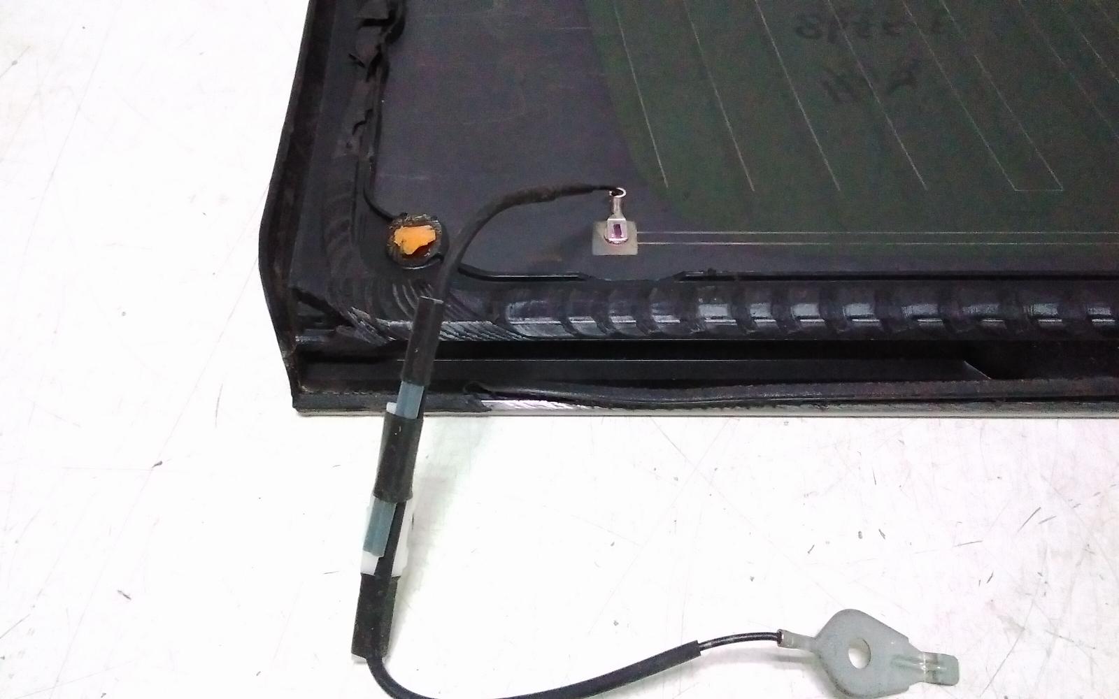 View Auto part Right Rear Side Glass Toyota Kluger 2014