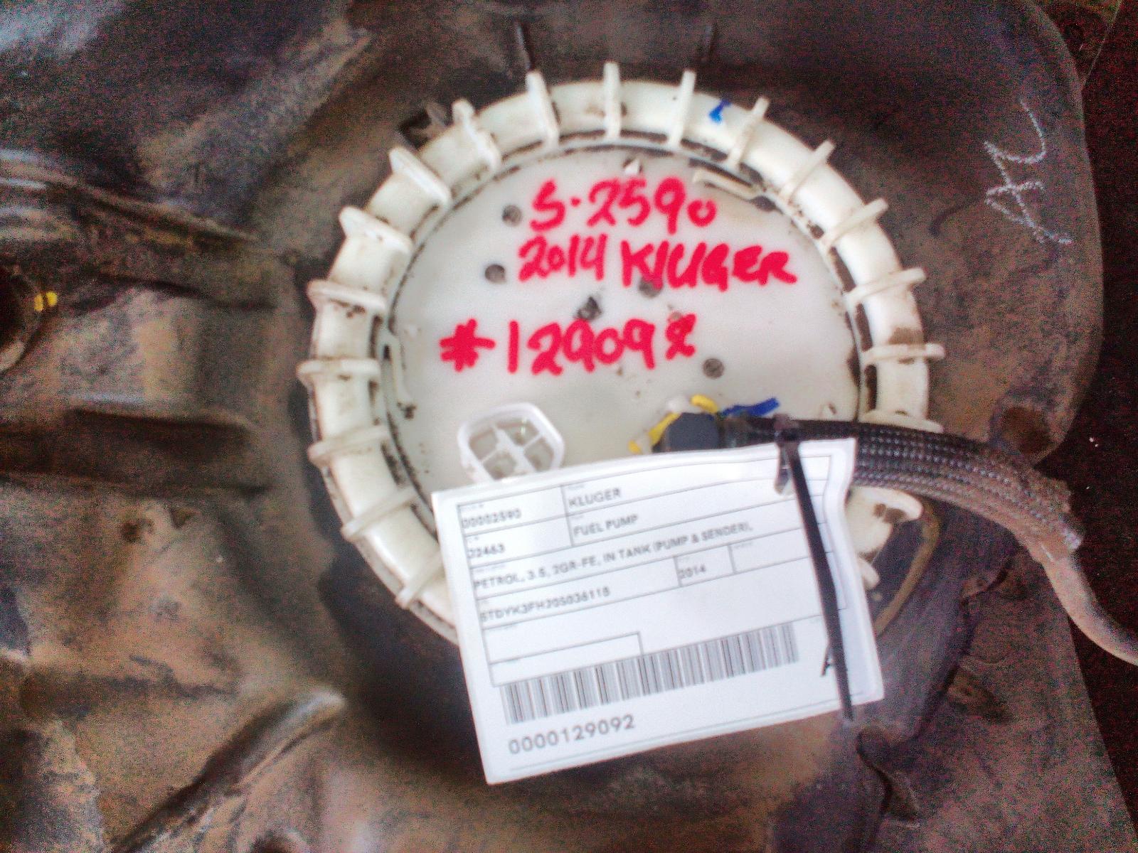 View Auto part Fuel Pump Toyota Kluger 2014