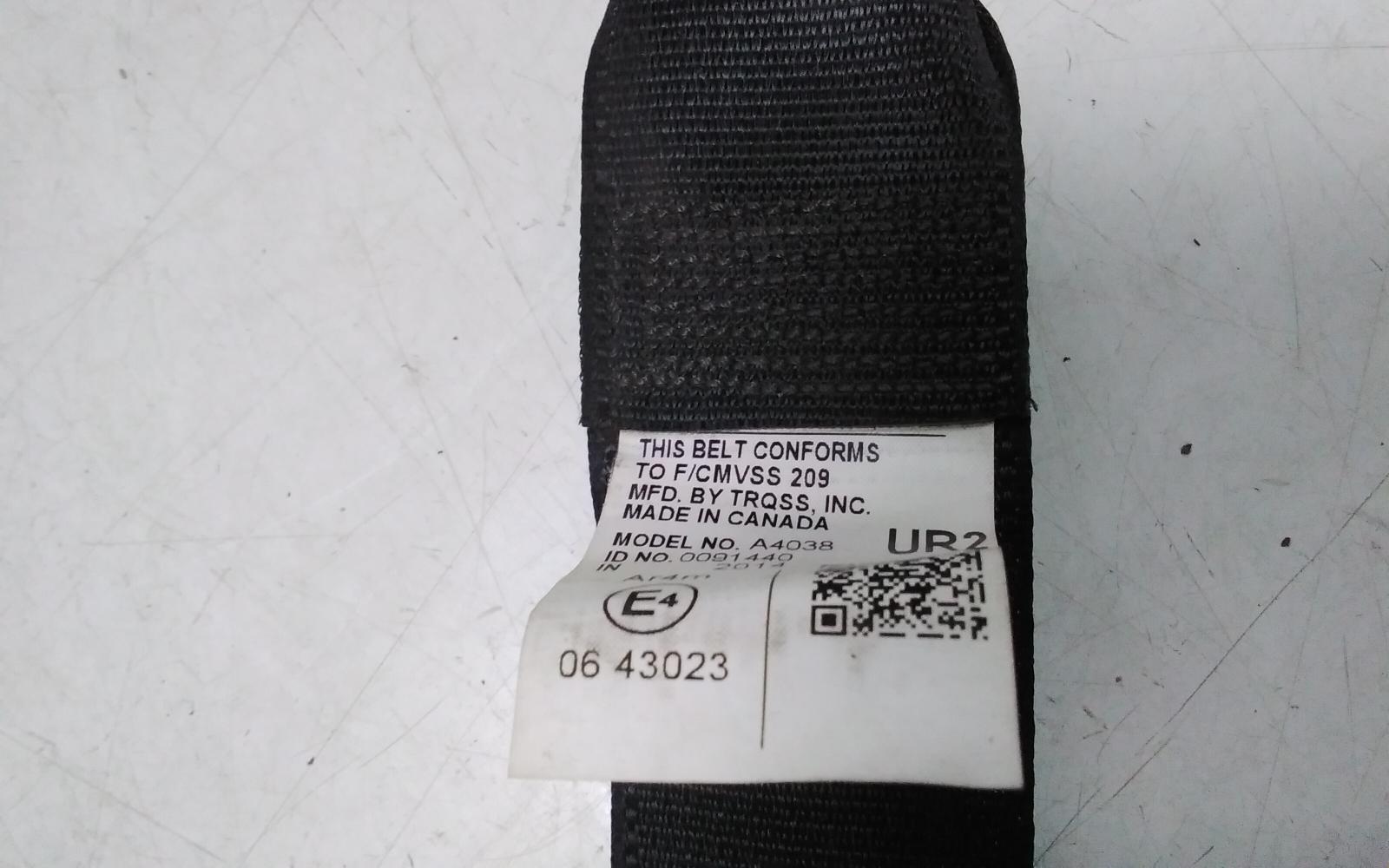 View Auto part Seatbelt/Stalk Toyota Kluger 2014