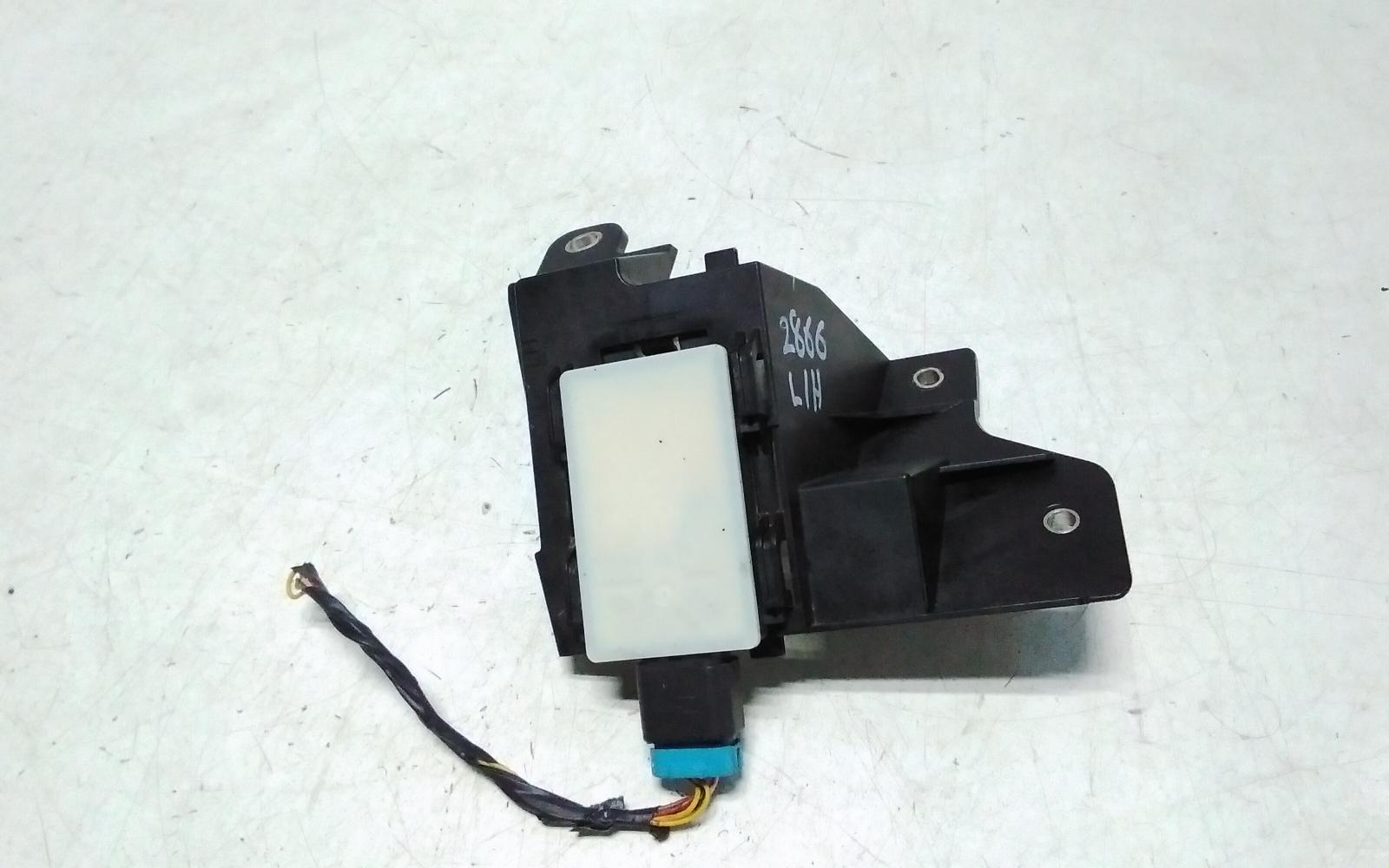 View Auto part Misc Switch/Relay Kia Carnival/grand Carnival 2022