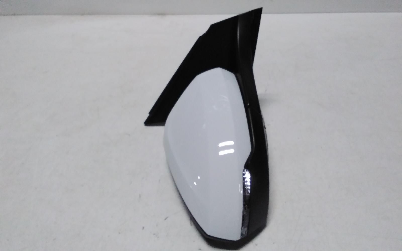 View Auto part Right Door Mirror Volkswagen Polo 2024