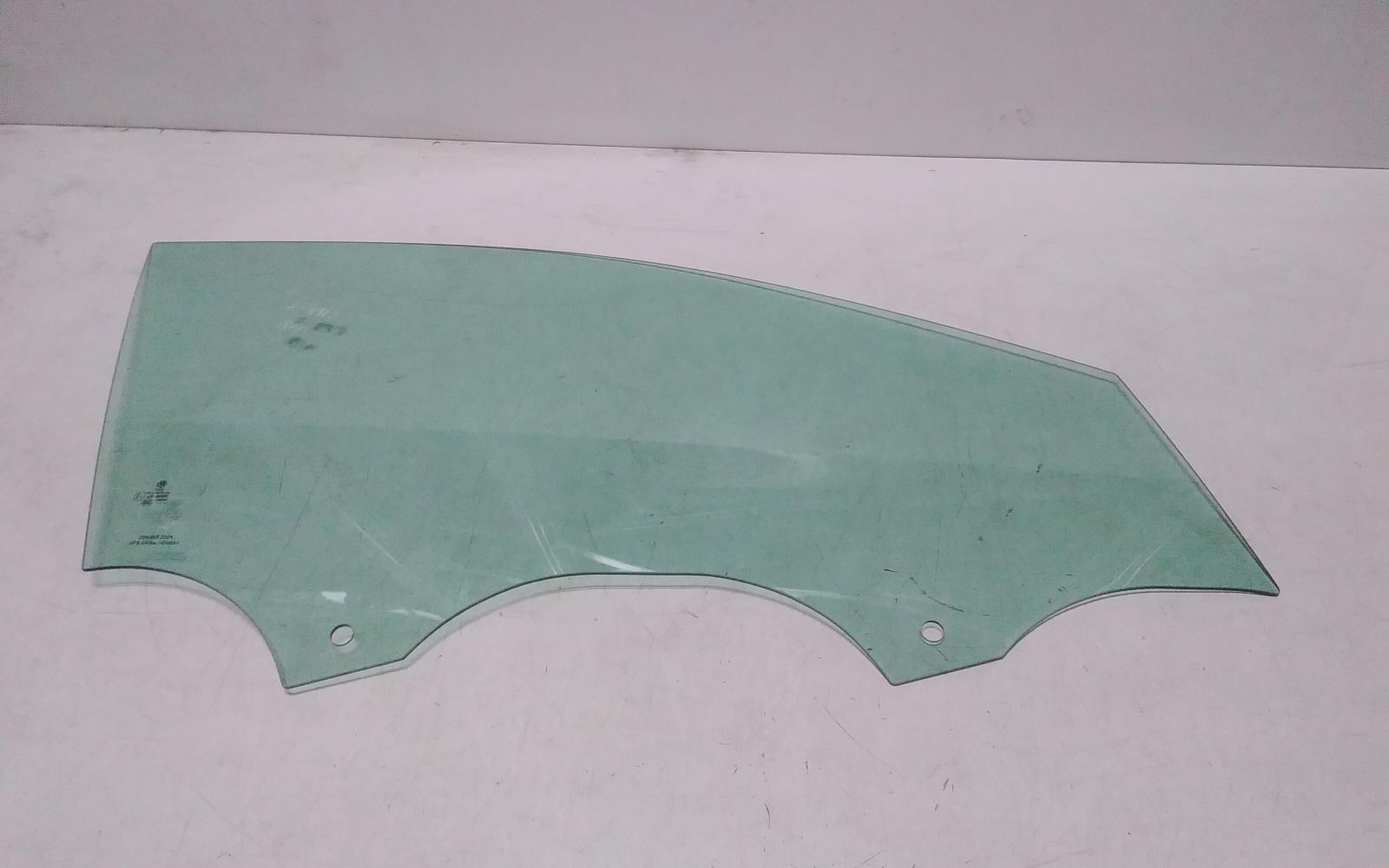 View Auto part Right Front Door Window Volkswagen Polo 2024