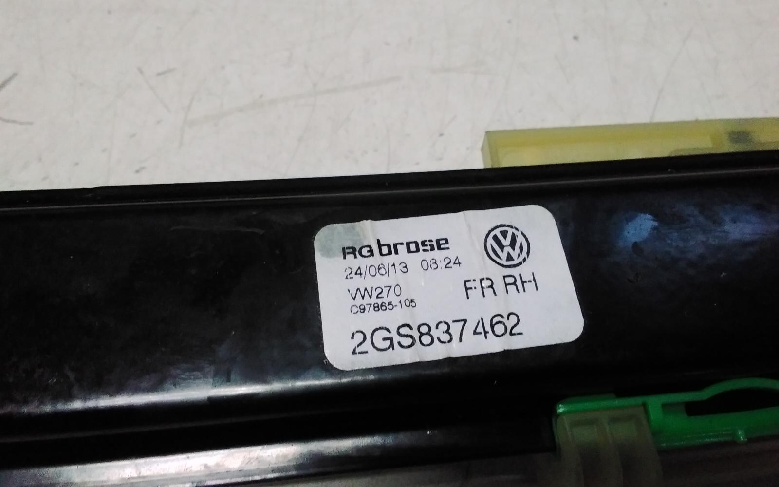 View Auto part Right Front Window Reg/Motor Volkswagen Polo 2024