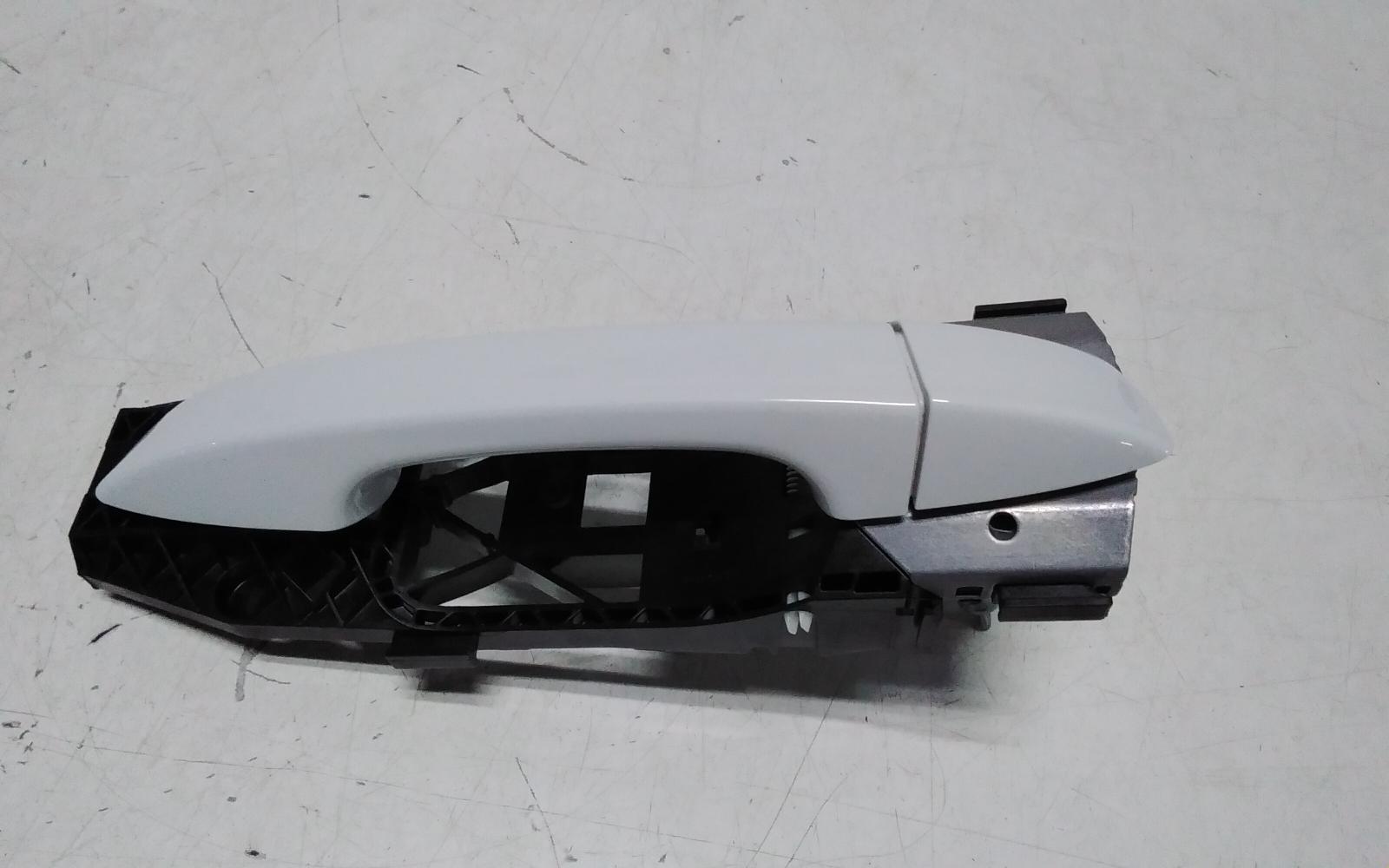 View Auto part Door Handle Volkswagen Polo 2024