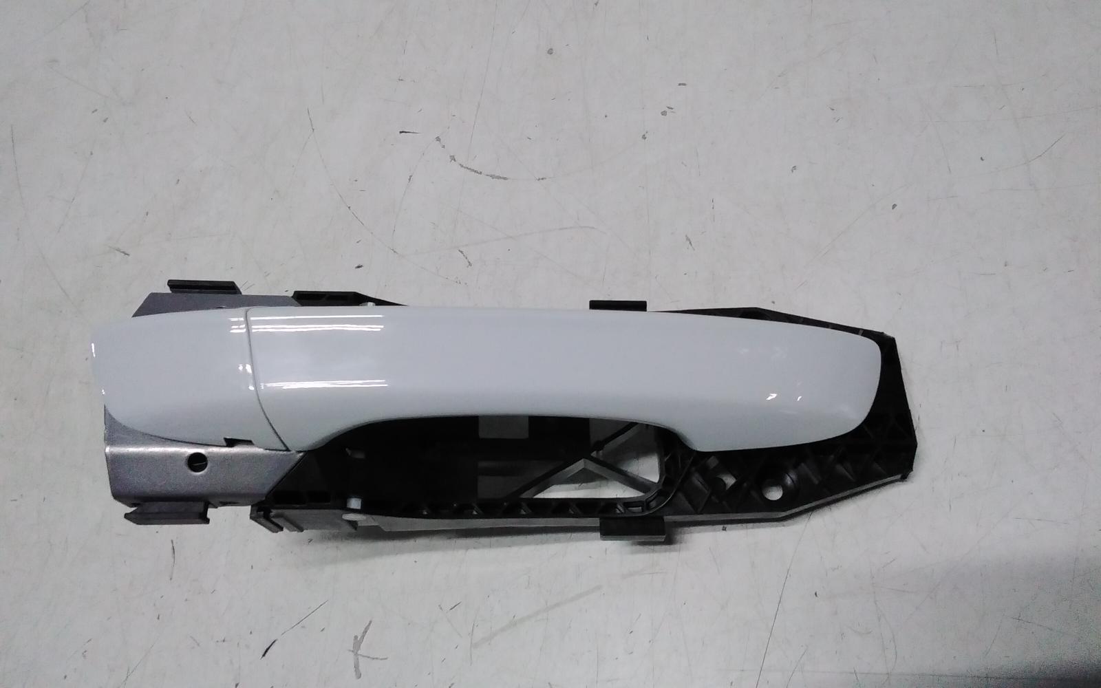 View Auto part Door Handle Volkswagen Polo 2024