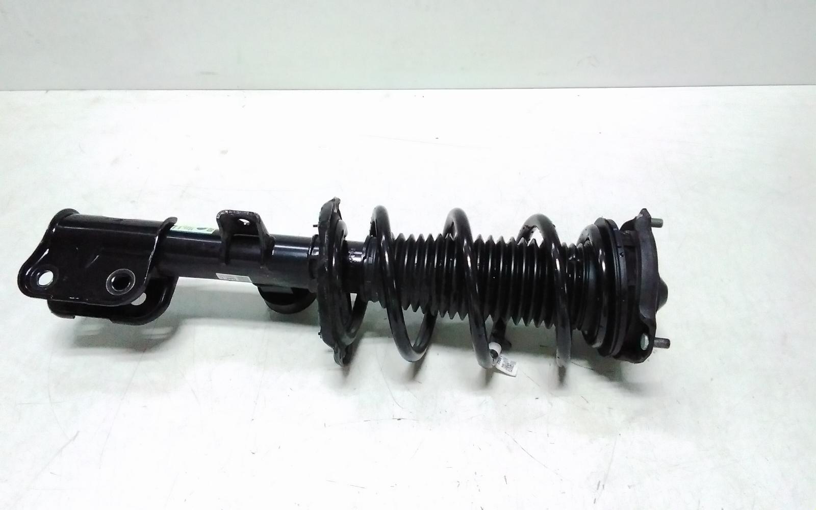 2024 Kia Sorento Left Front Strut View Auto part Left Front Strut Kia Sorento 2024