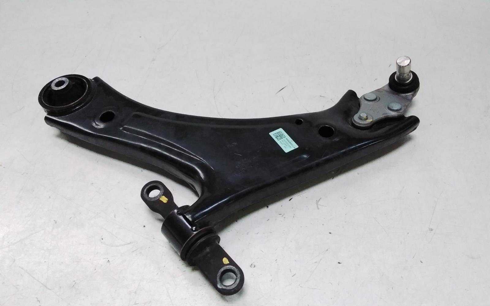 2024 Kia Sorento Left Front Lower Control Arm View Auto part Left Front Lower Control Arm Kia Sorento 2024