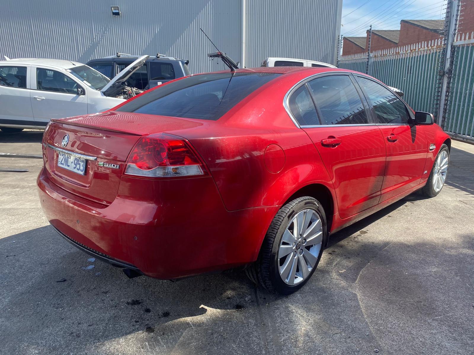 Right Guard Liner Commodore Holden 2012